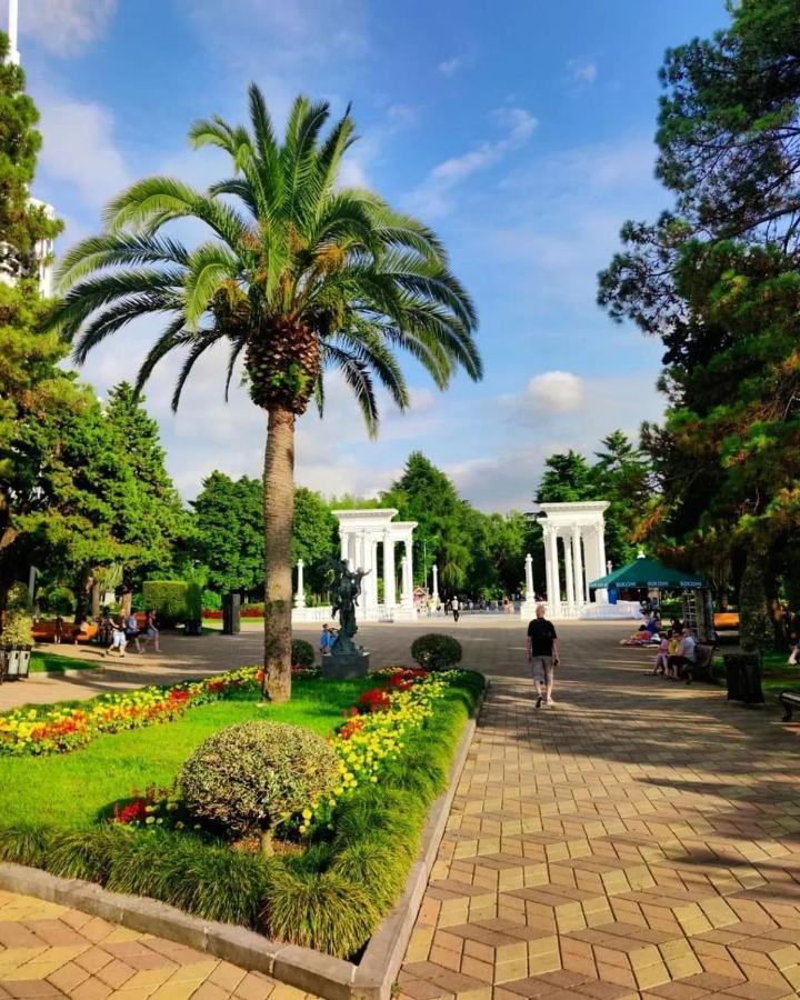 Batumi Sea Line Aparthotel Exterior foto